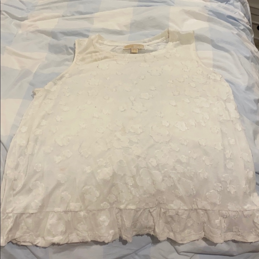 Floral appliqué tank